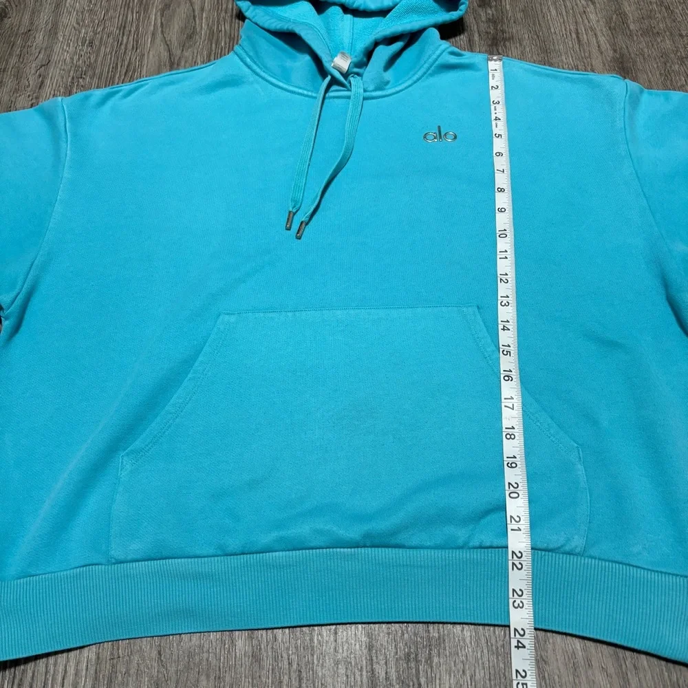 ALO Yoga Woman’s Oversized Blue Pullover Hoodie Size M - Picture 9 of 9